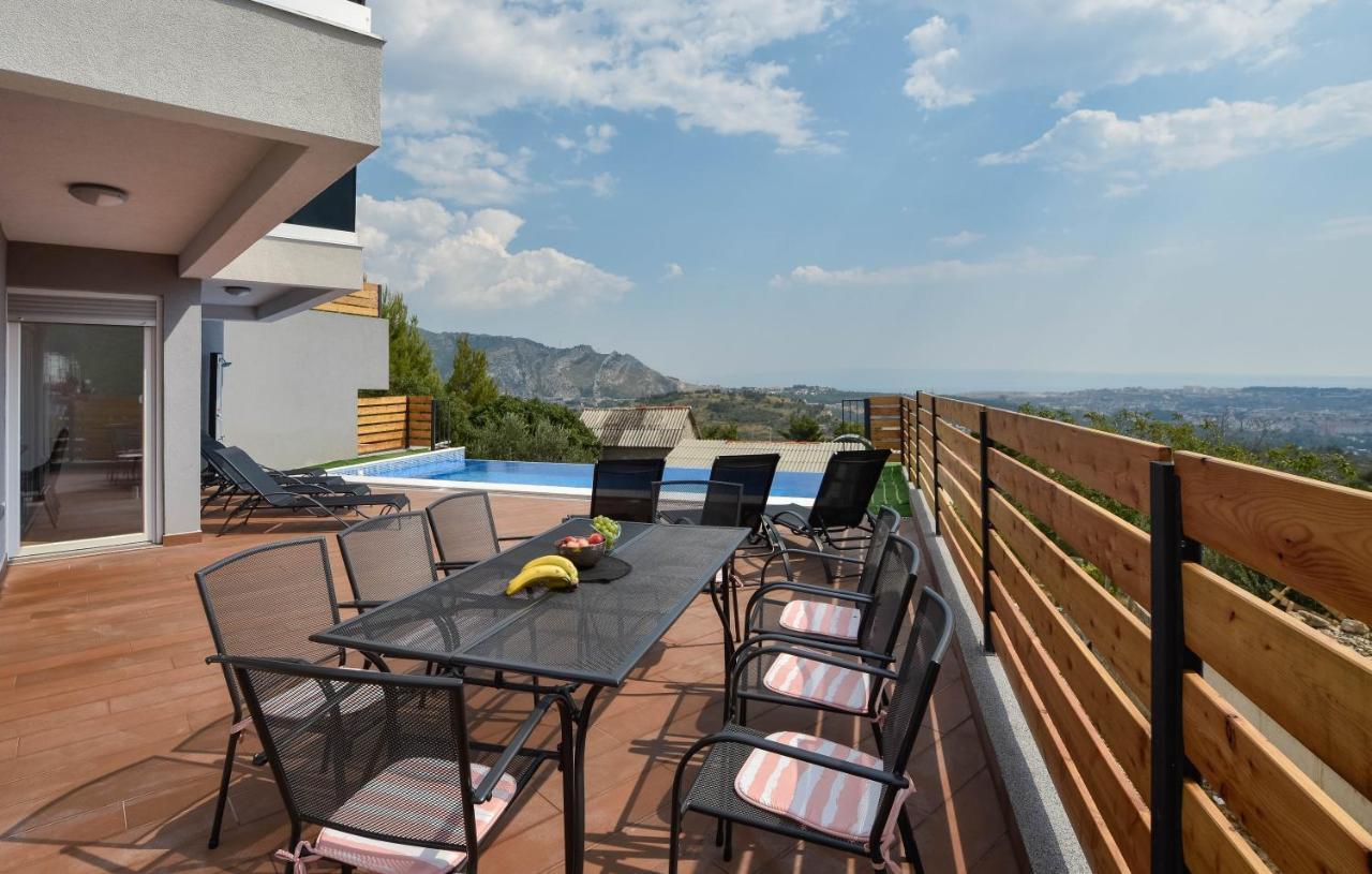 Villas Alfa & Omega Klis Экстерьер фото